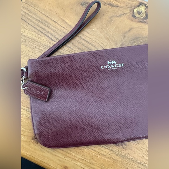 Coach Leather Wristlet- Large - Picture 2 of 5